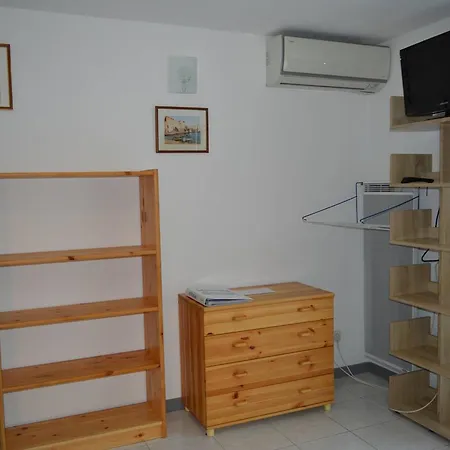 Maison Avec Terrasse Et Clim, Proche - Fr-1-225-825 펜션